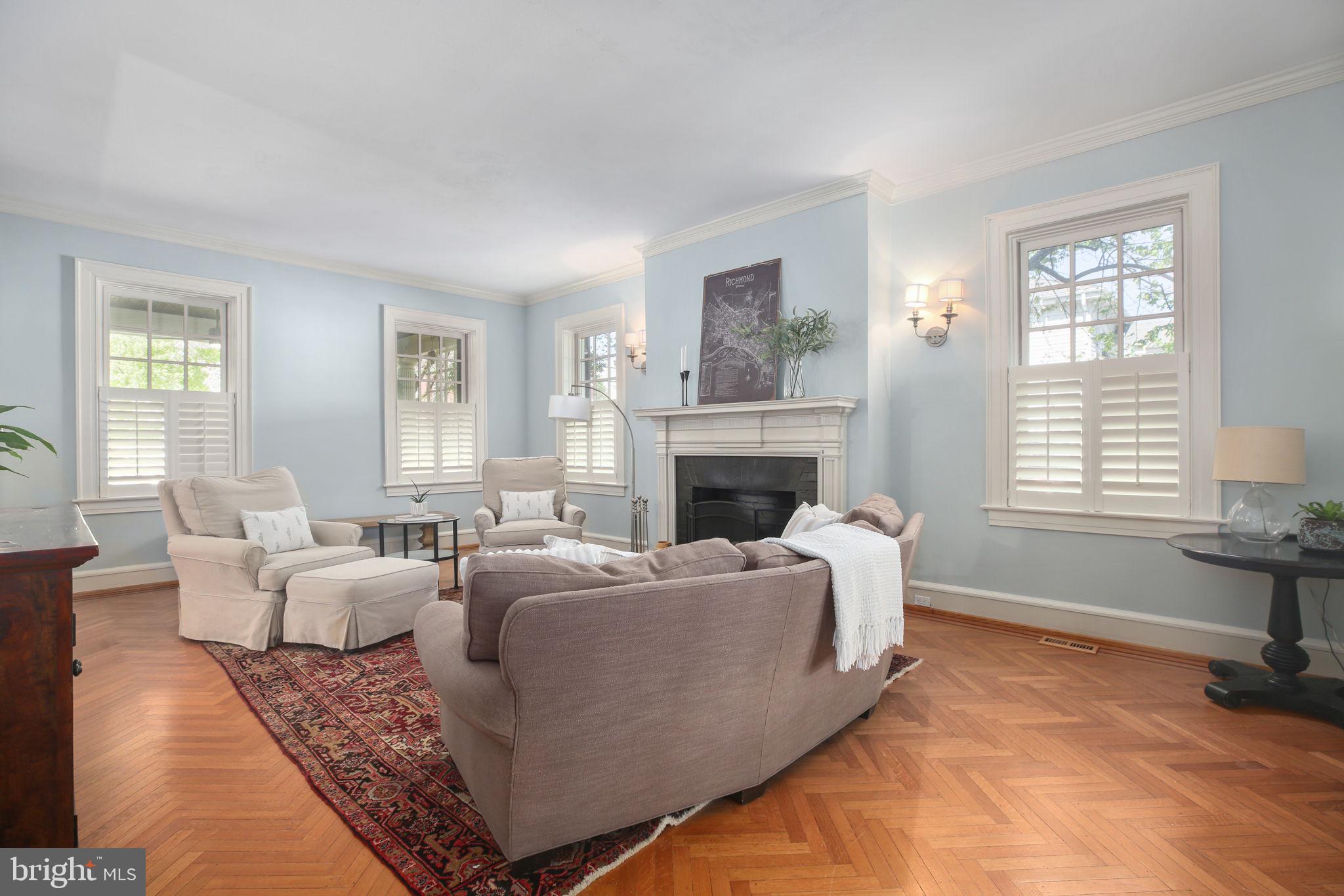 DOWNTOWN FREDERICKSBURG - Residential