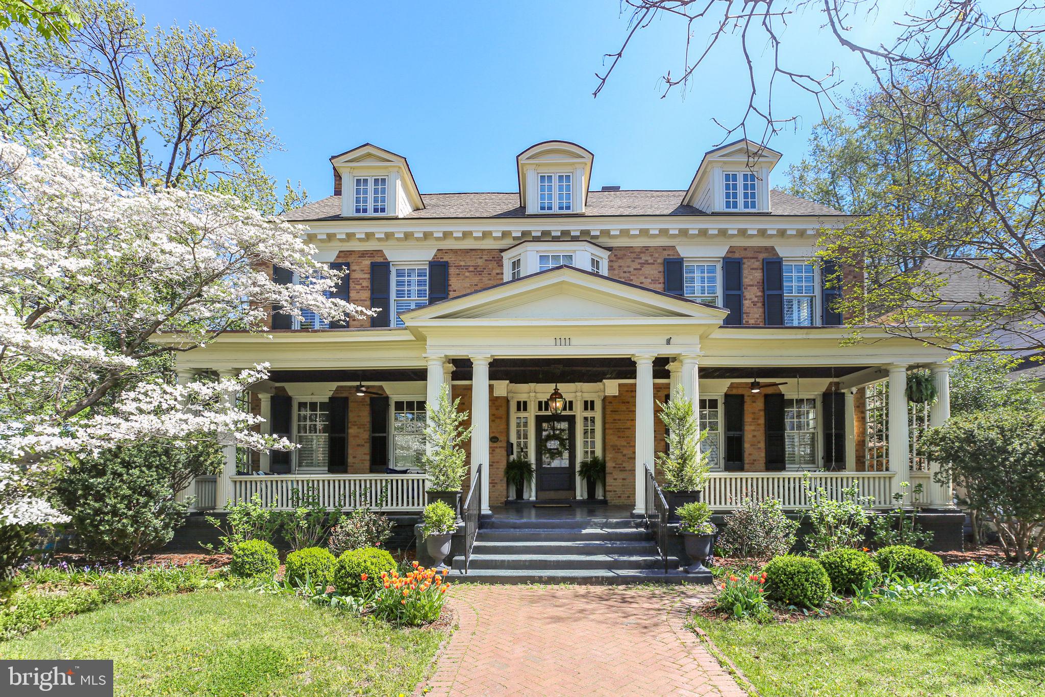 DOWNTOWN FREDERICKSBURG - Residential