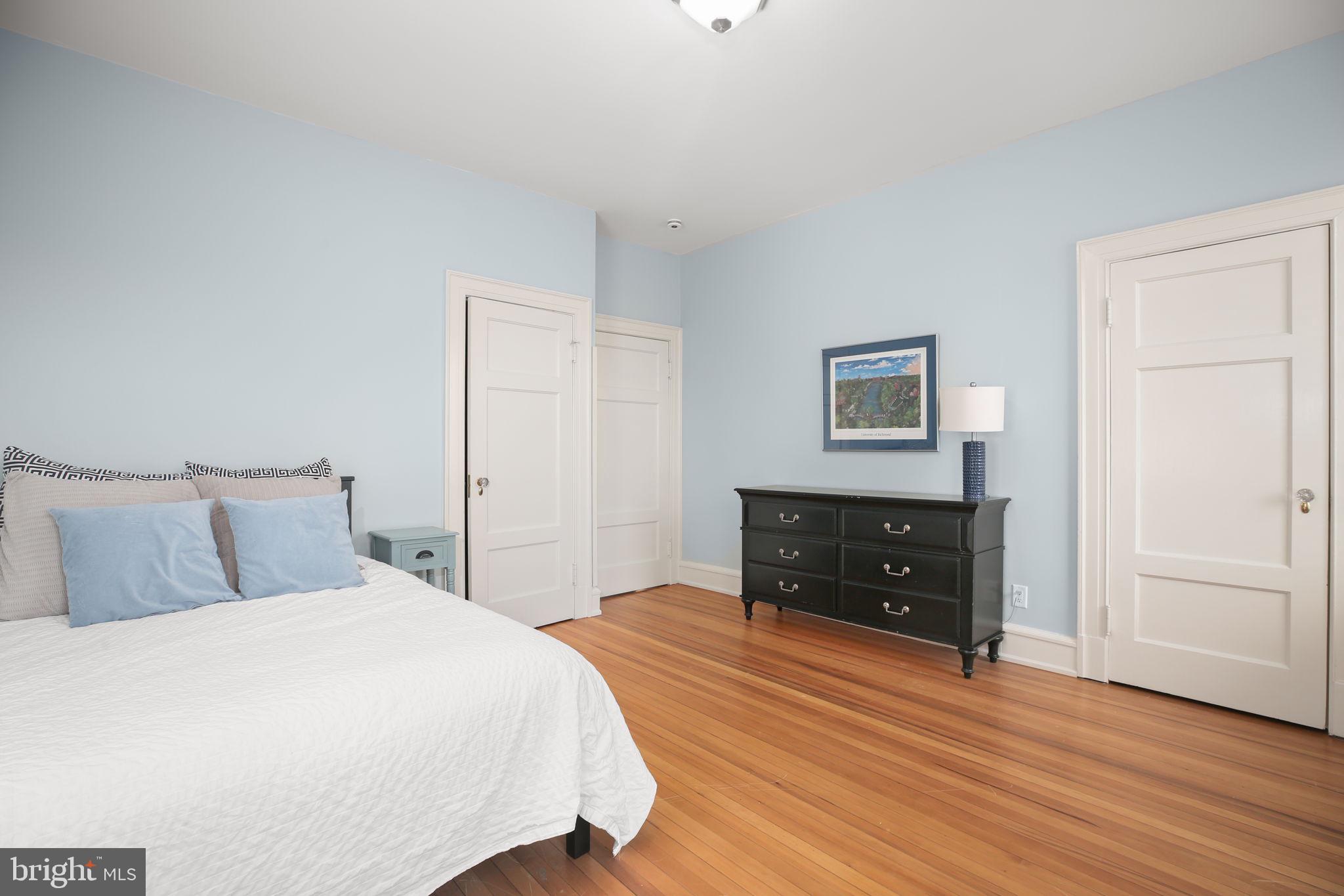DOWNTOWN FREDERICKSBURG - Residential