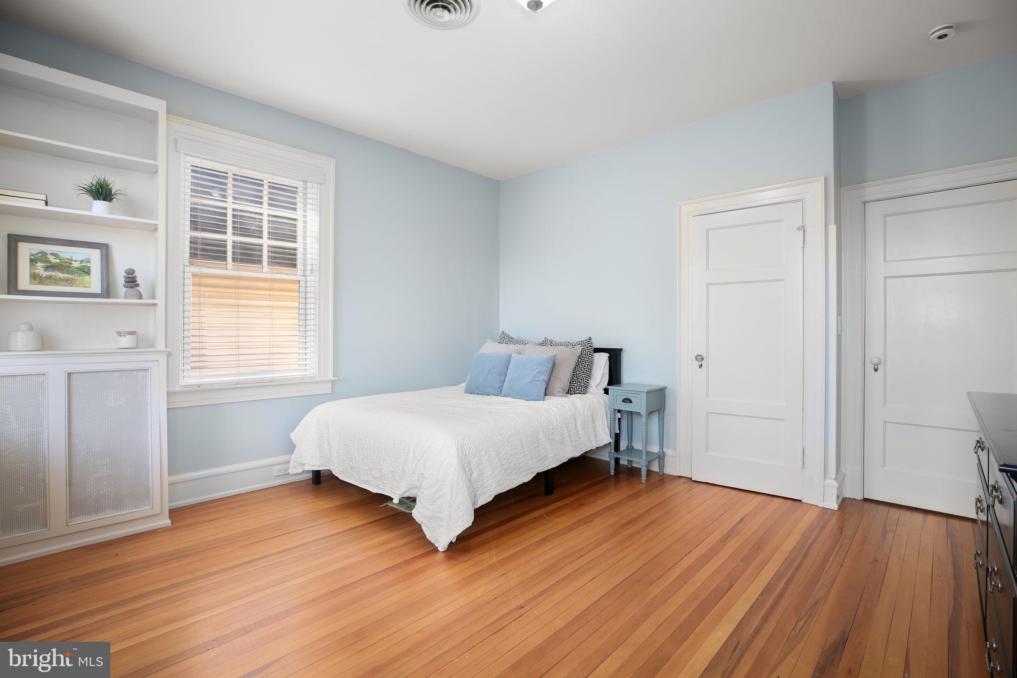 DOWNTOWN FREDERICKSBURG - Residential