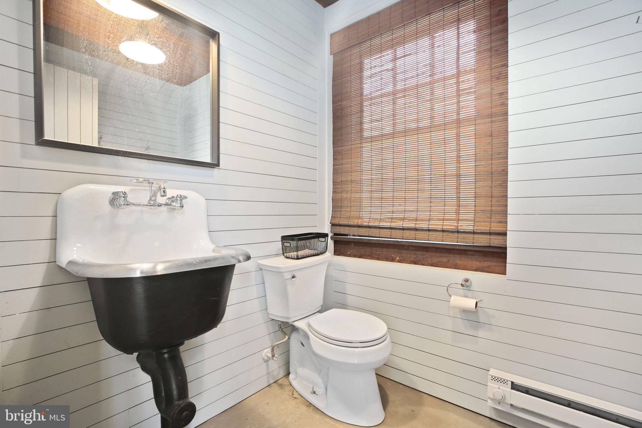 DOWNTOWN FREDERICKSBURG - Residential