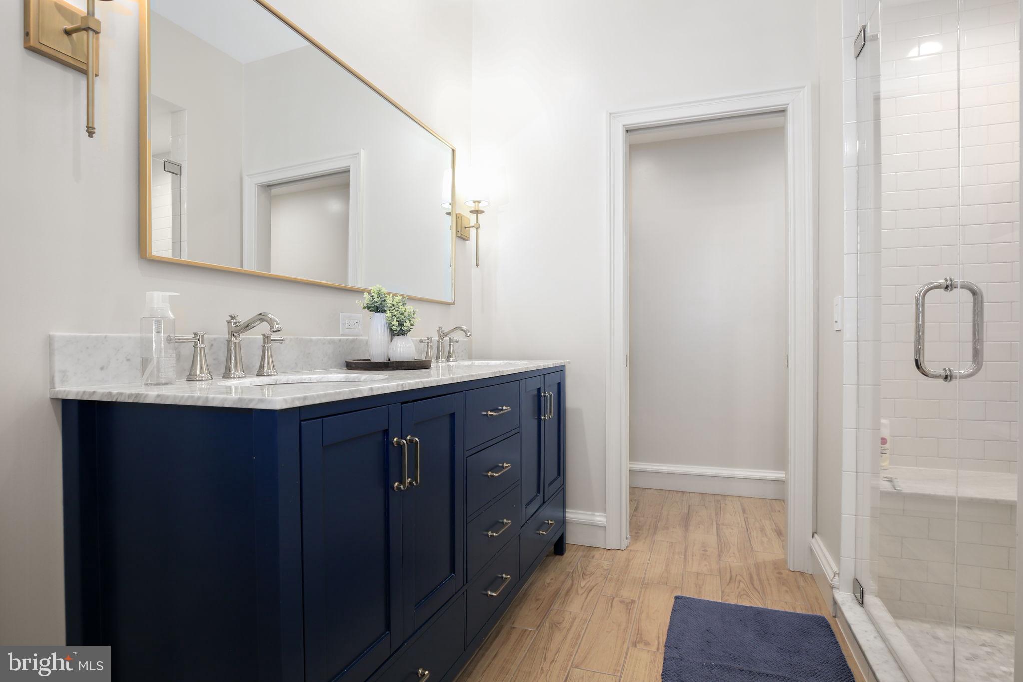 DOWNTOWN FREDERICKSBURG - Residential