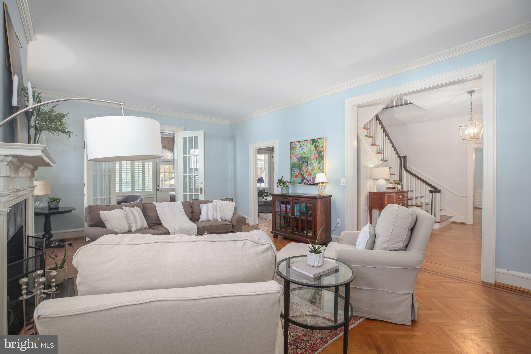 DOWNTOWN FREDERICKSBURG - Residential