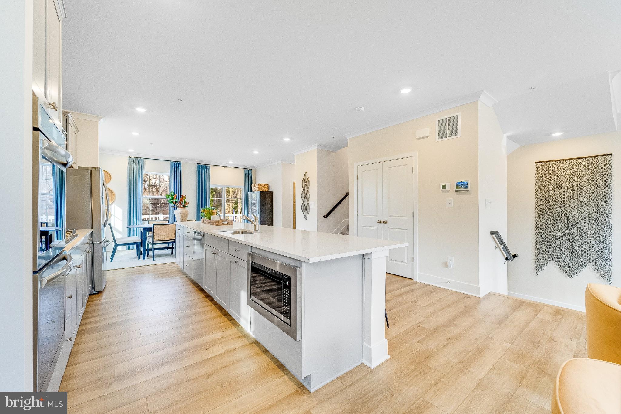 PIKESVILLE - Residential
