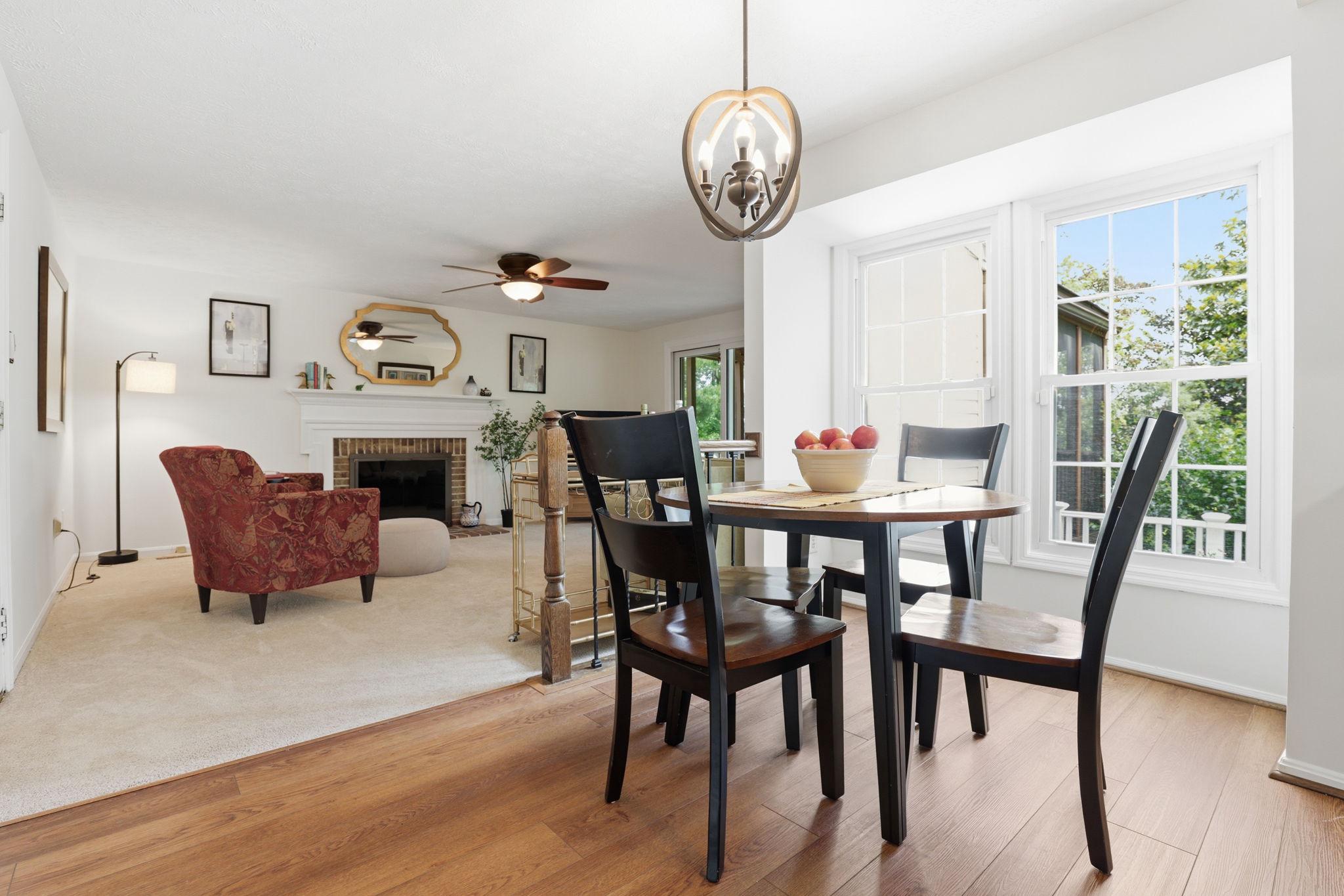 VALLEY STREAM ESTATES - Residential