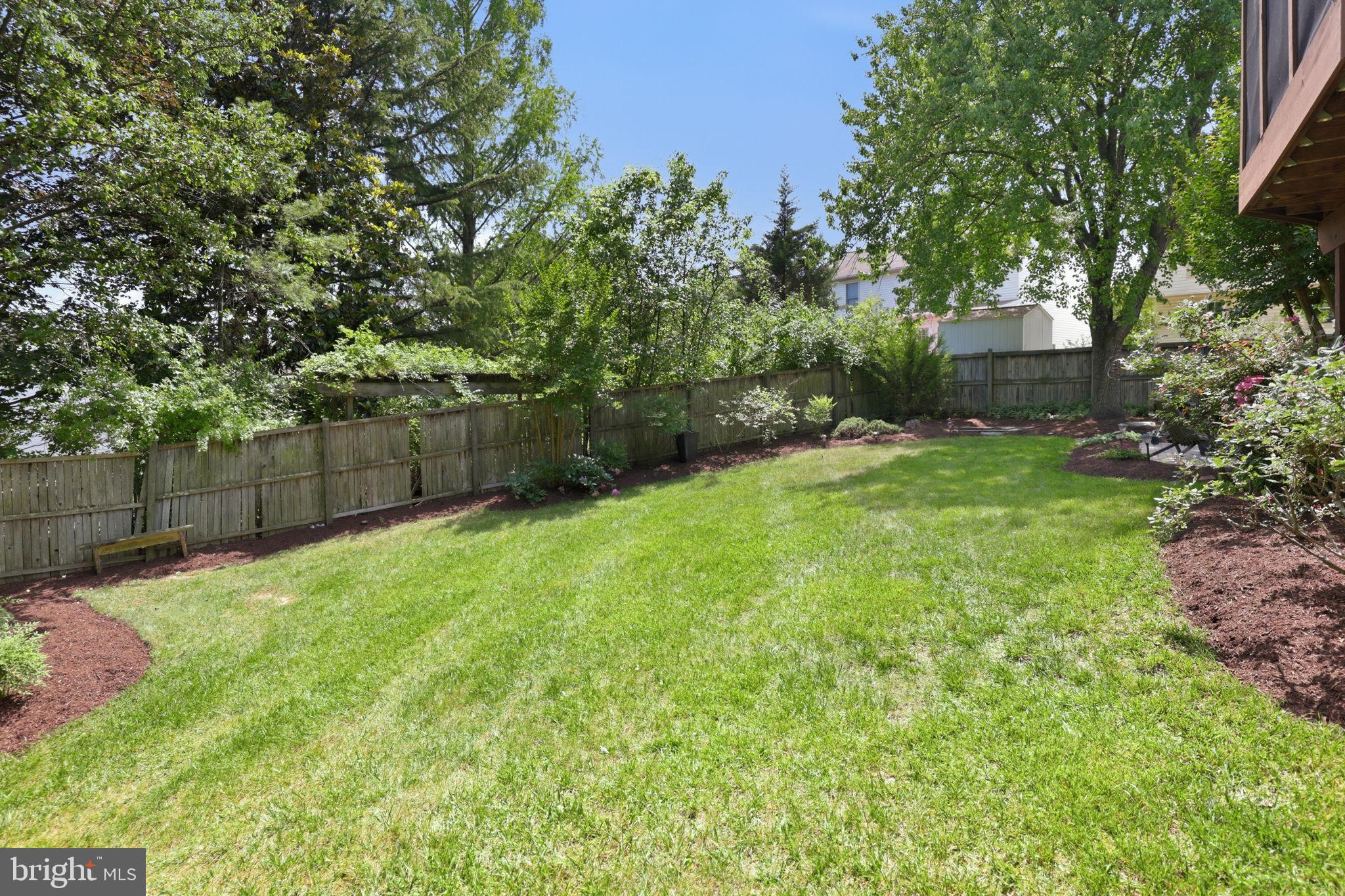 VALLEY STREAM ESTATES - Residential