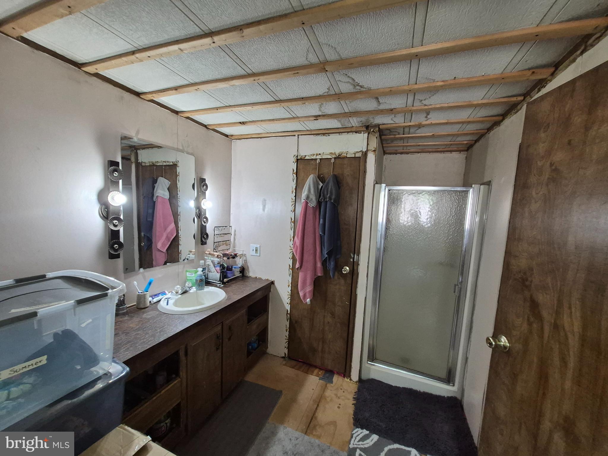 PENNWOOD CROSSING - Residential