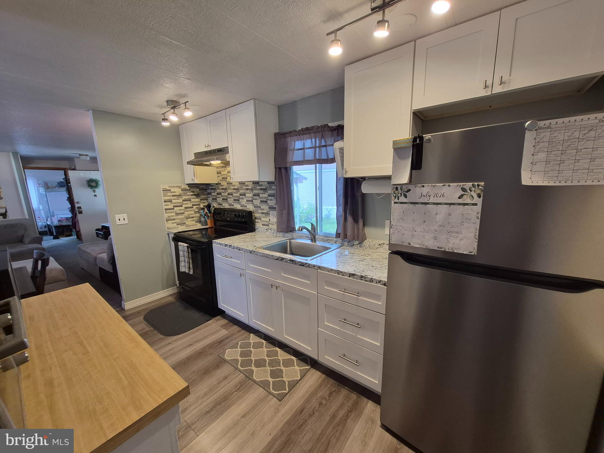 PENNWOOD CROSSING - Residential