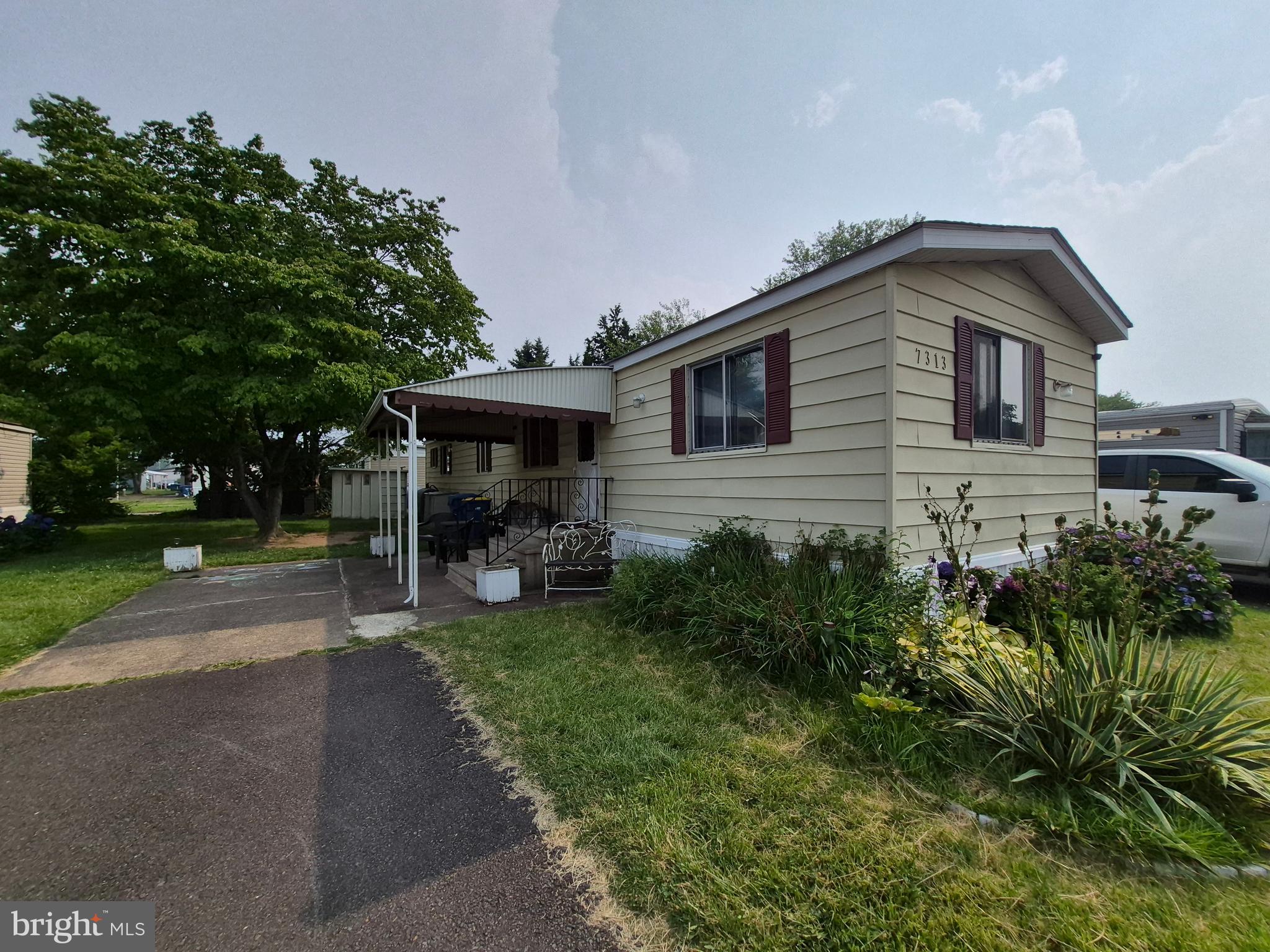 PENNWOOD CROSSING - Residential