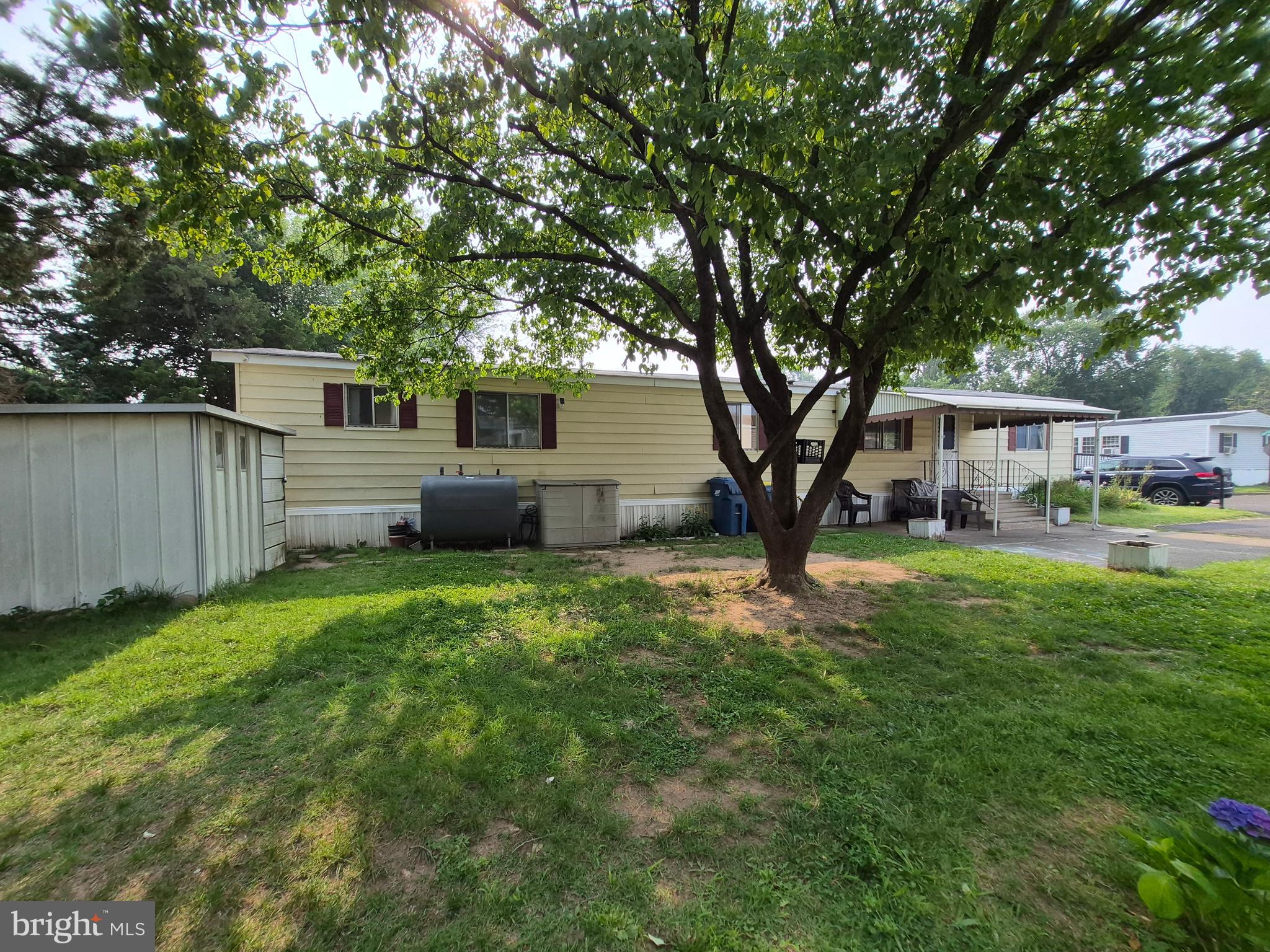 PENNWOOD CROSSING - Residential