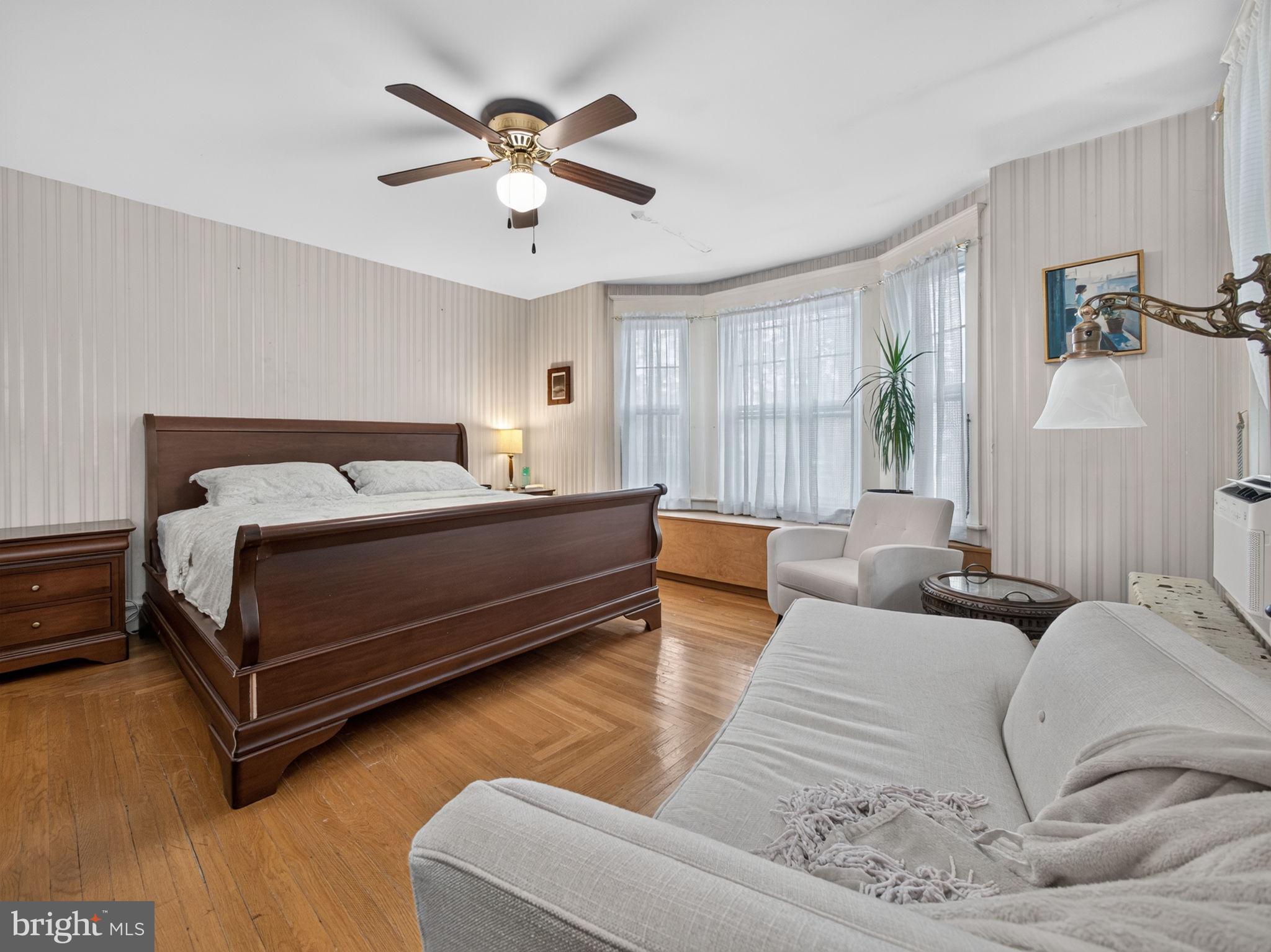 COLLEGE HEIGHTS - Residential