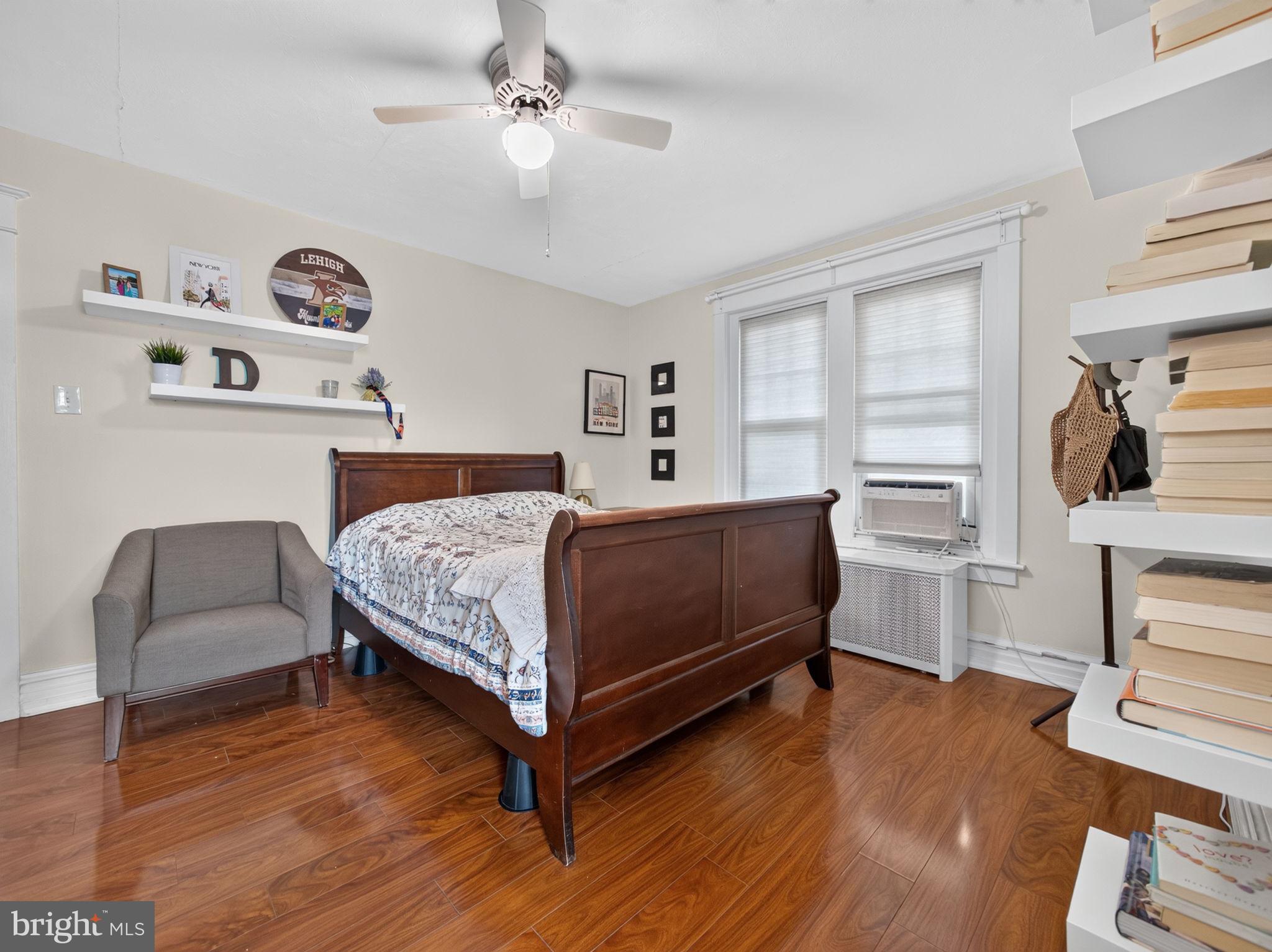 COLLEGE HEIGHTS - Residential