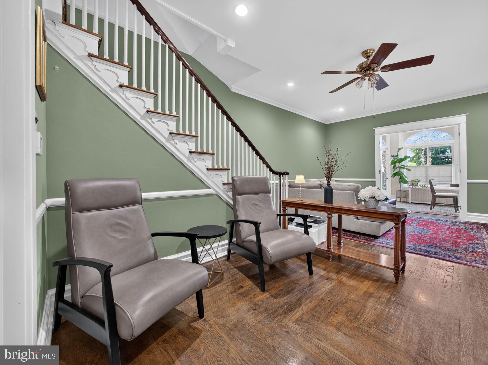 COLLEGE HEIGHTS - Residential