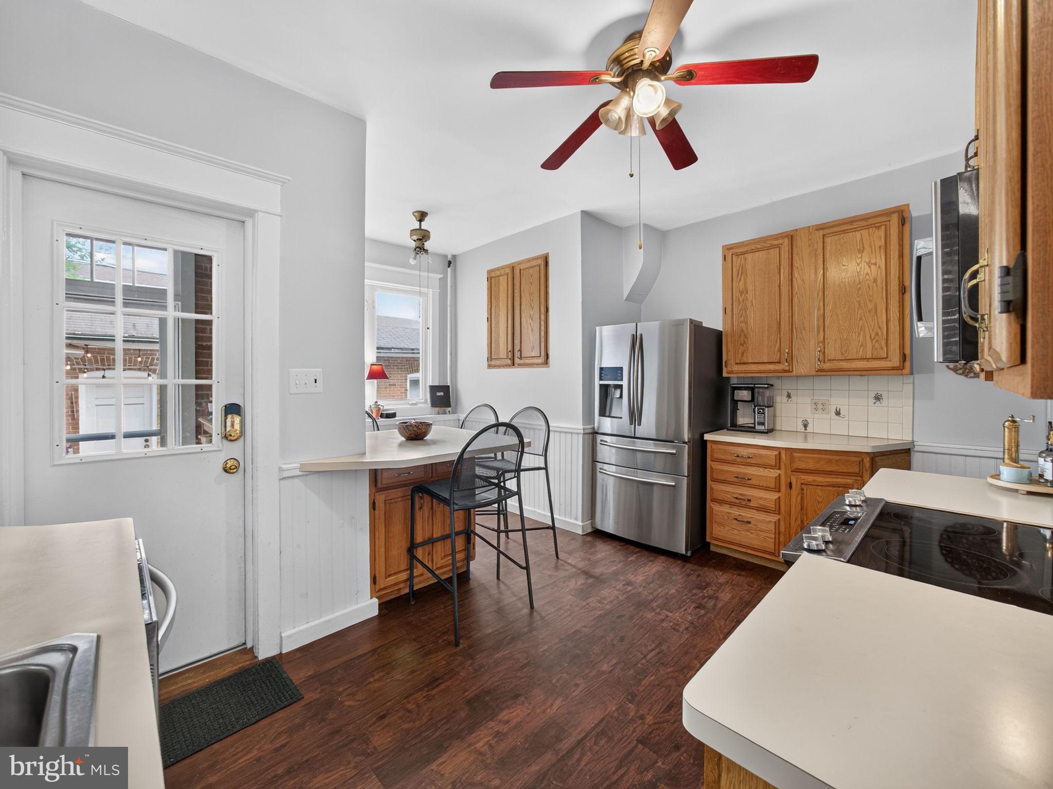 COLLEGE HEIGHTS - Residential