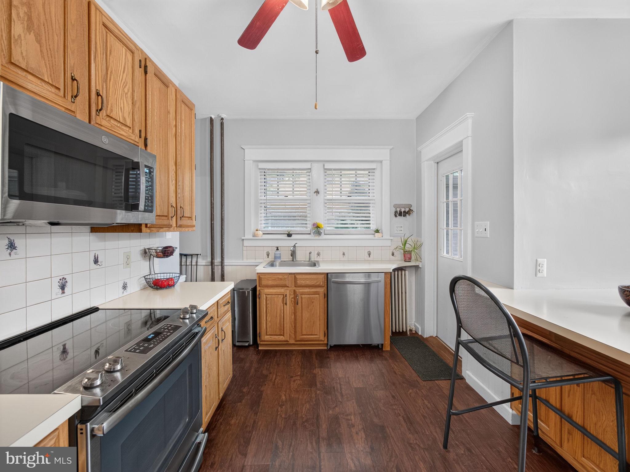 COLLEGE HEIGHTS - Residential