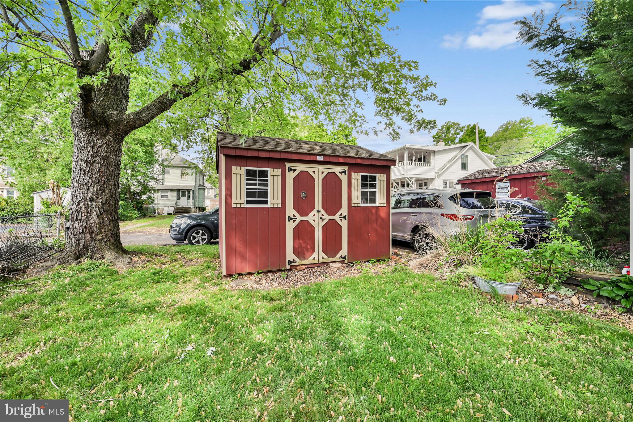 LINWOOD - Residential