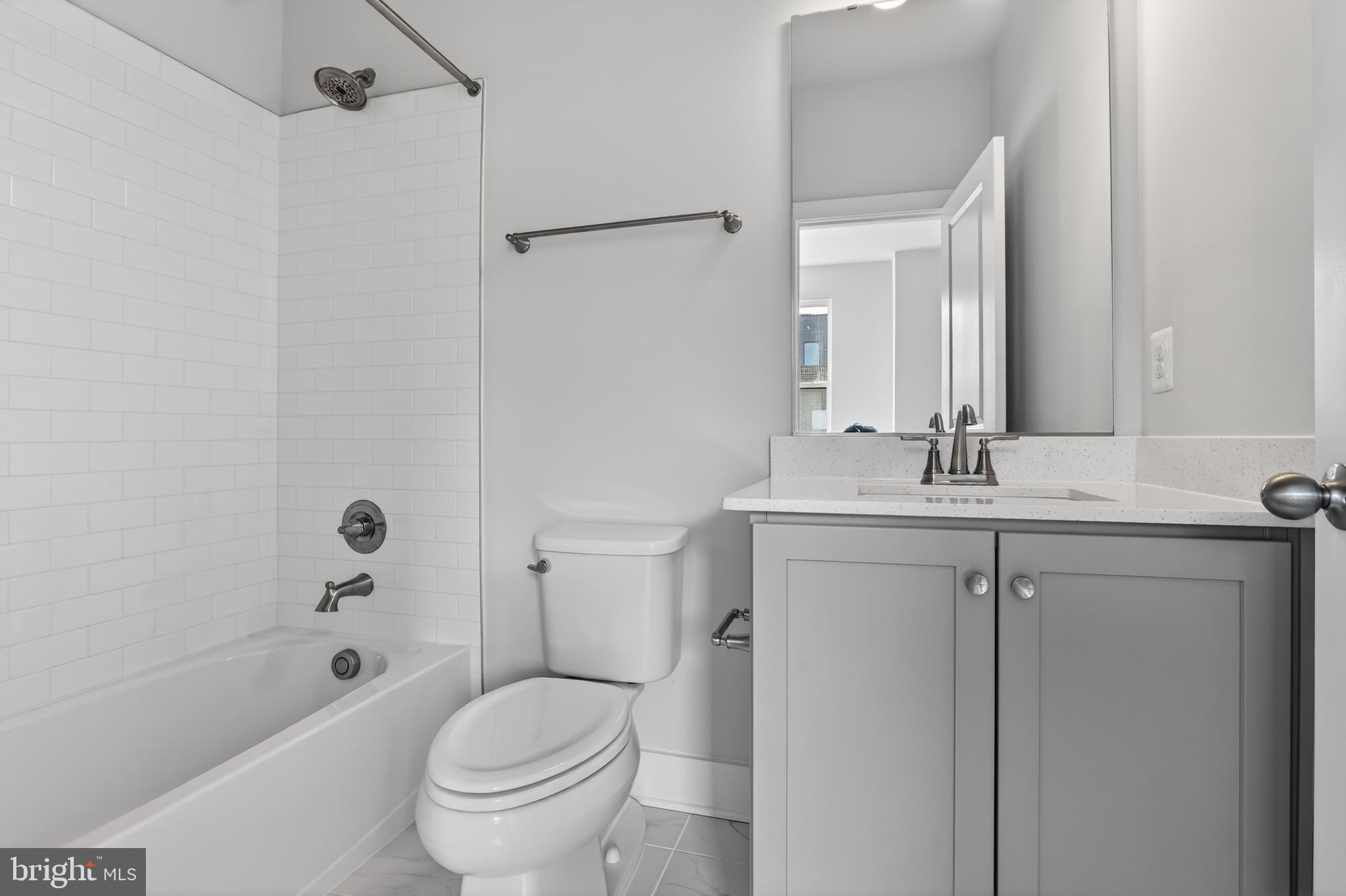 LOCKE LANDING - Residential