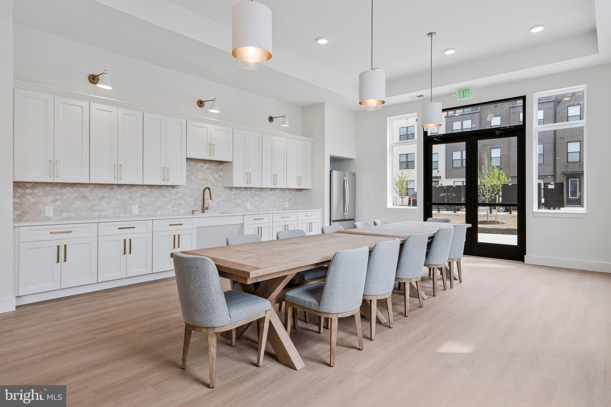 LOCKE LANDING - Residential