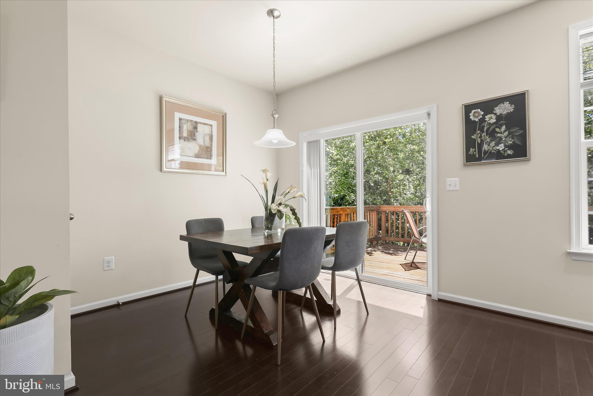 POND VIEW - Residential