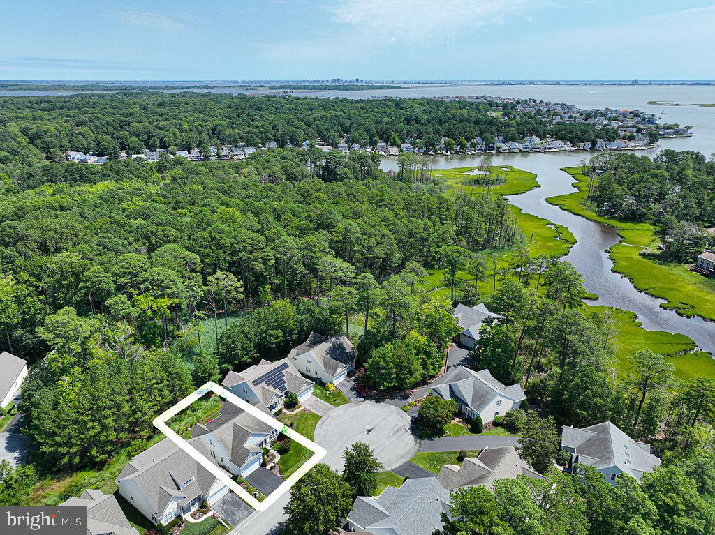 OCEAN PINES - THE PARKE - Residential