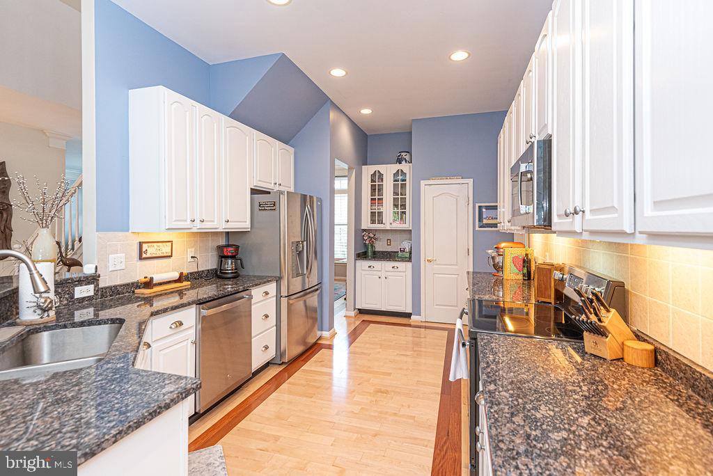 OCEAN PINES - THE PARKE - Residential