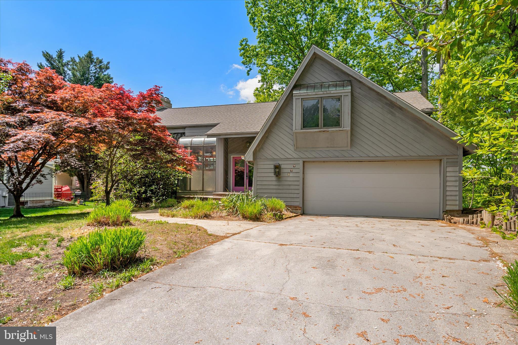 BROADVIEW ESTATES - Residential