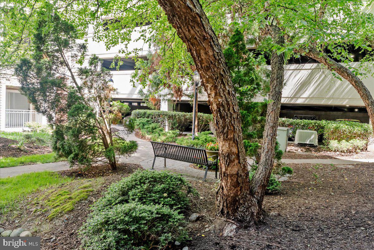 BRYSON AT WOODLAND PARK - Residential