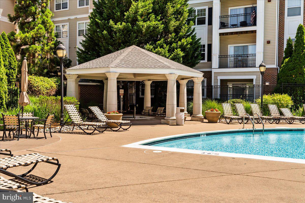BRYSON AT WOODLAND PARK - Residential