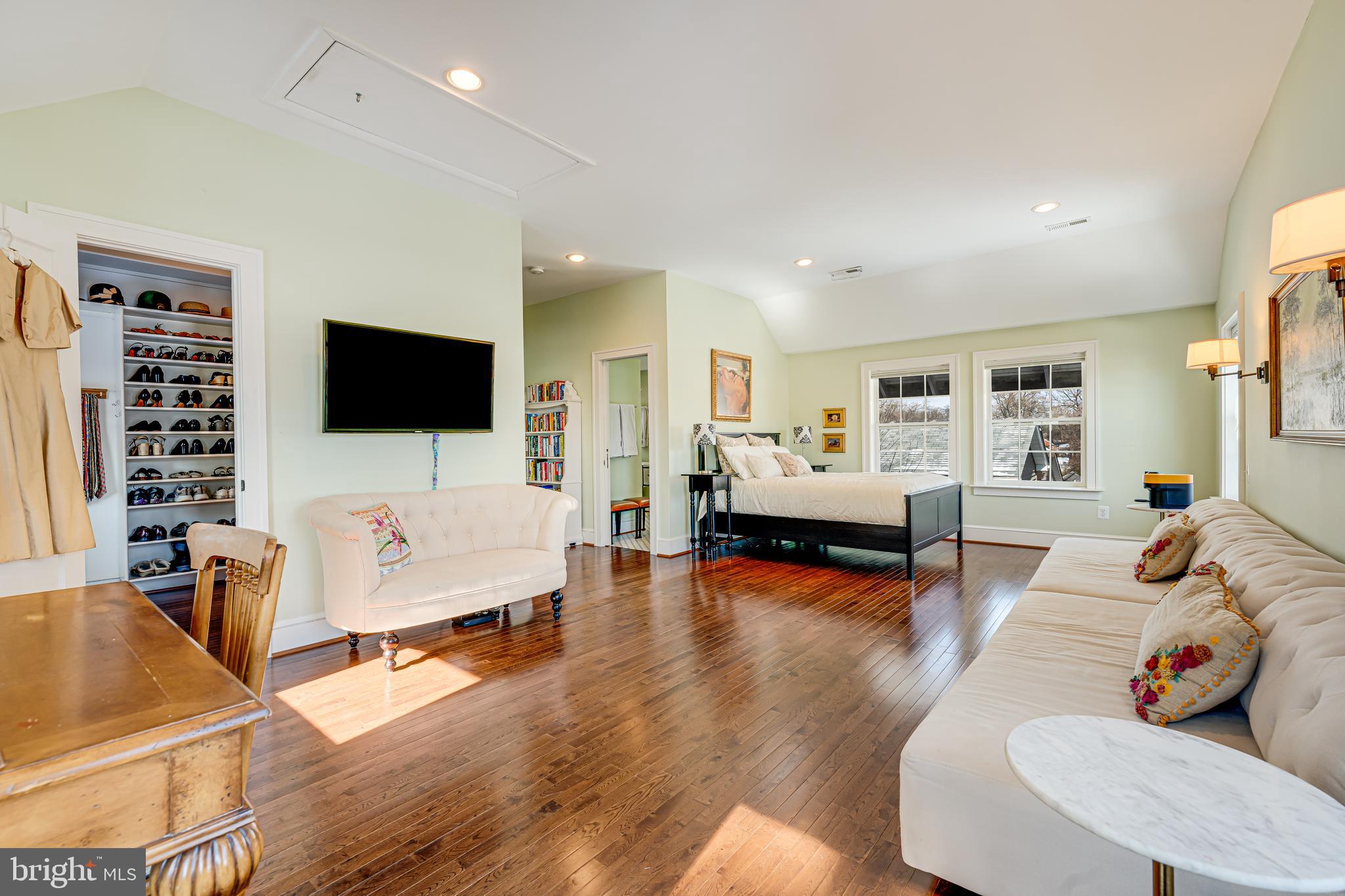 CHERRYDALE - Residential