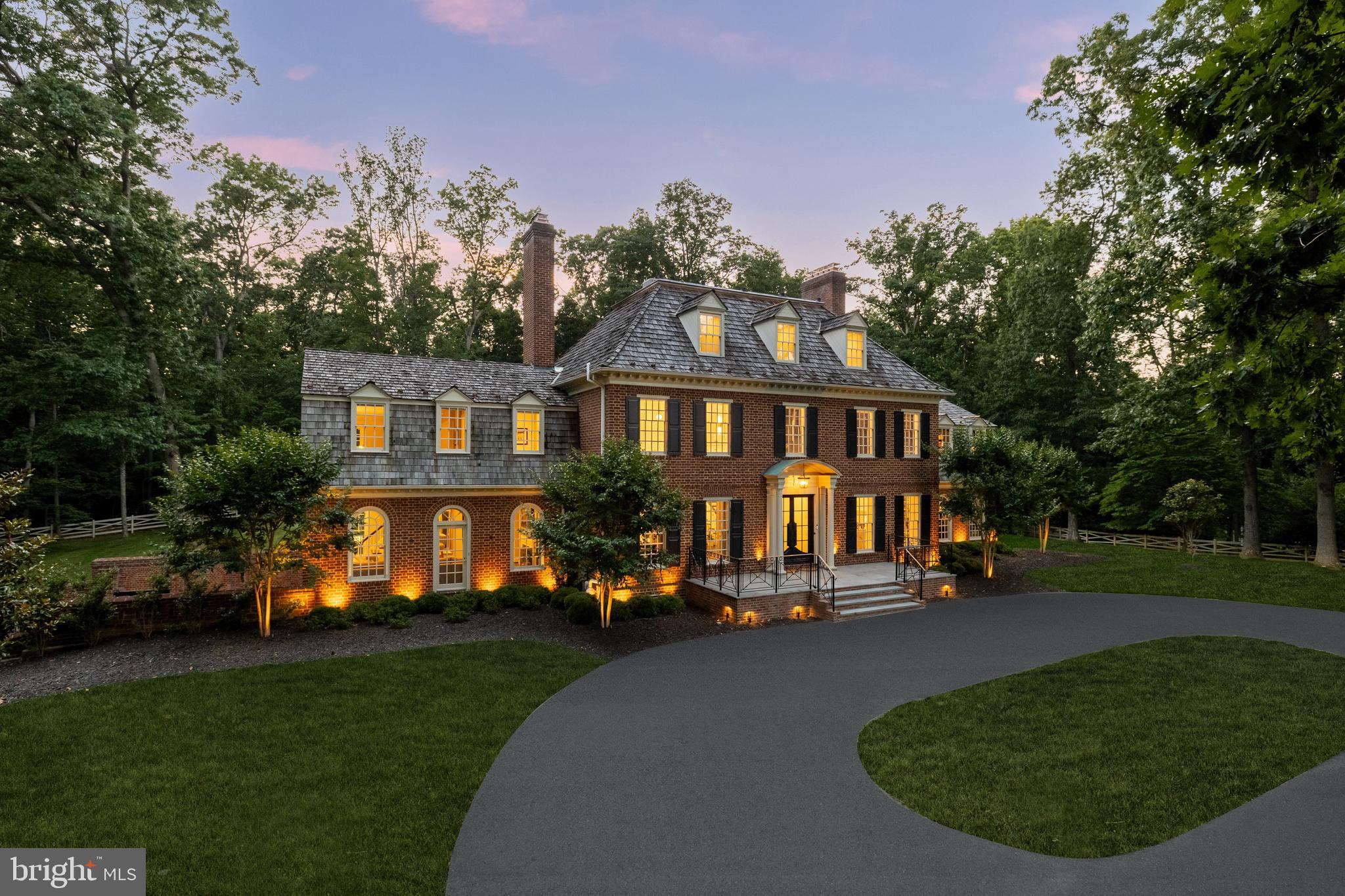 RIVE GAUCHE ESTATES - Residential