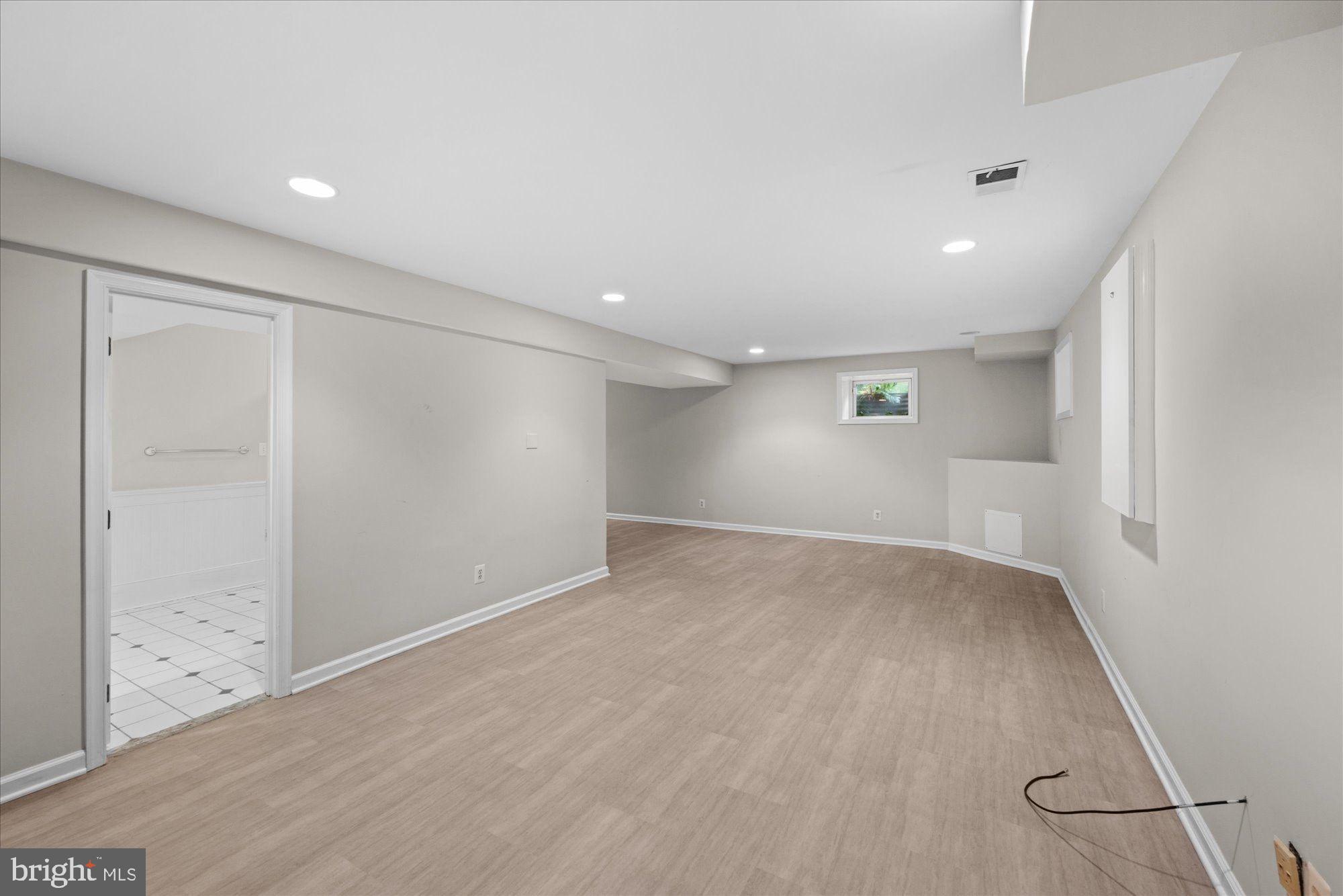 TIMBERLY SOUTH - Residential