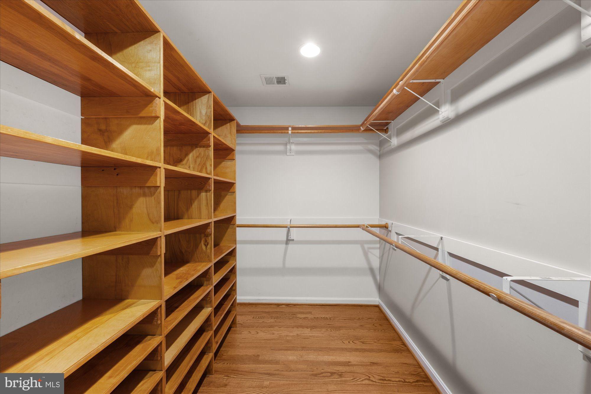 TIMBERLY SOUTH - Residential
