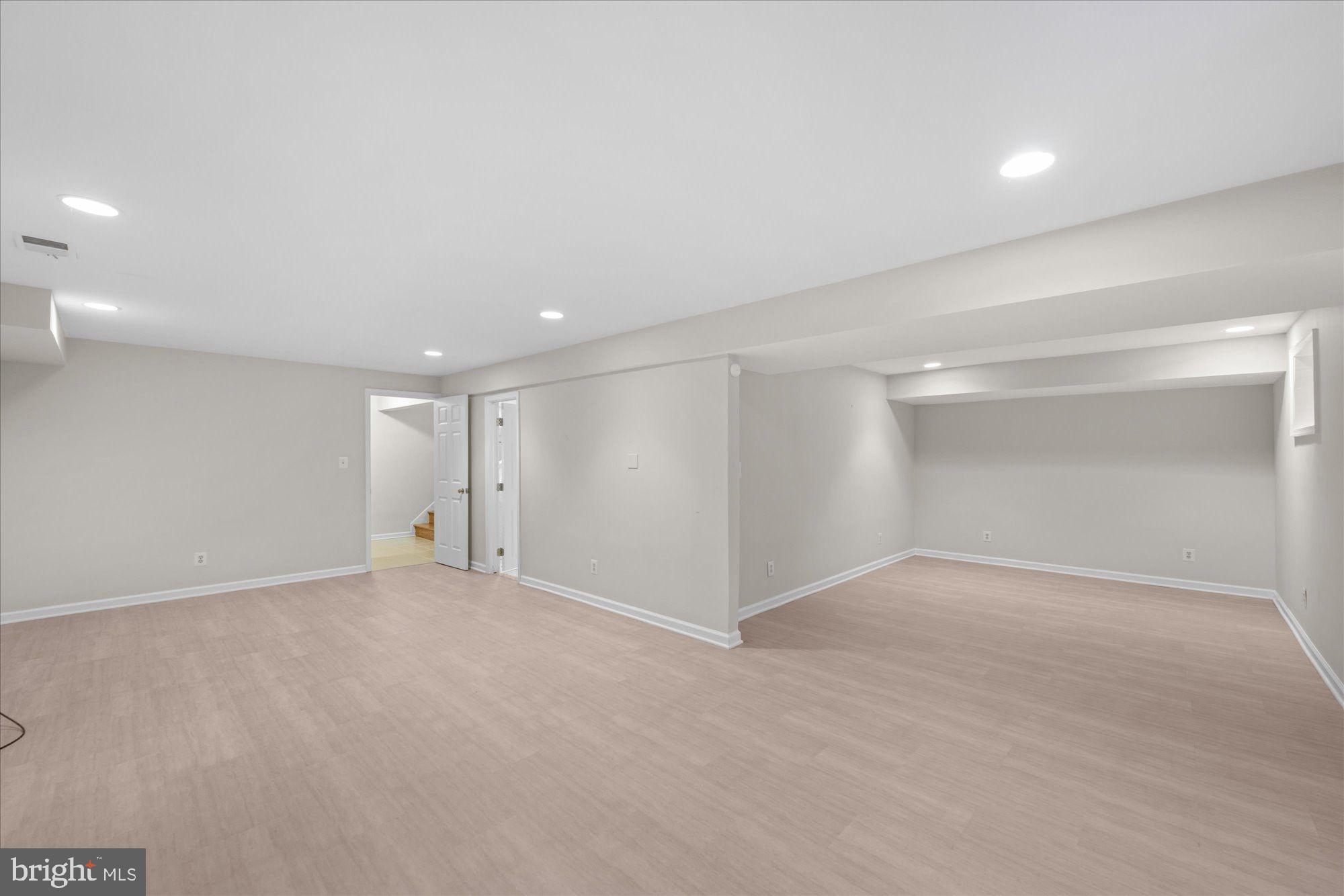 TIMBERLY SOUTH - Residential