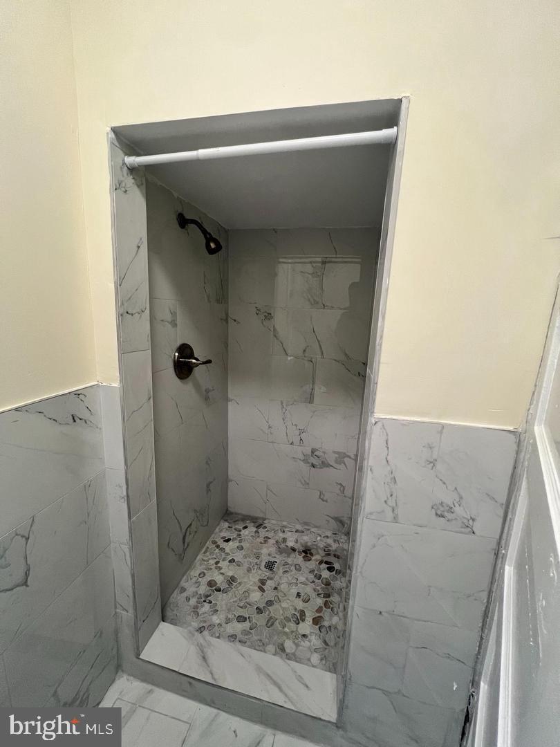 ALLEGHENY WEST - Commercial Sale