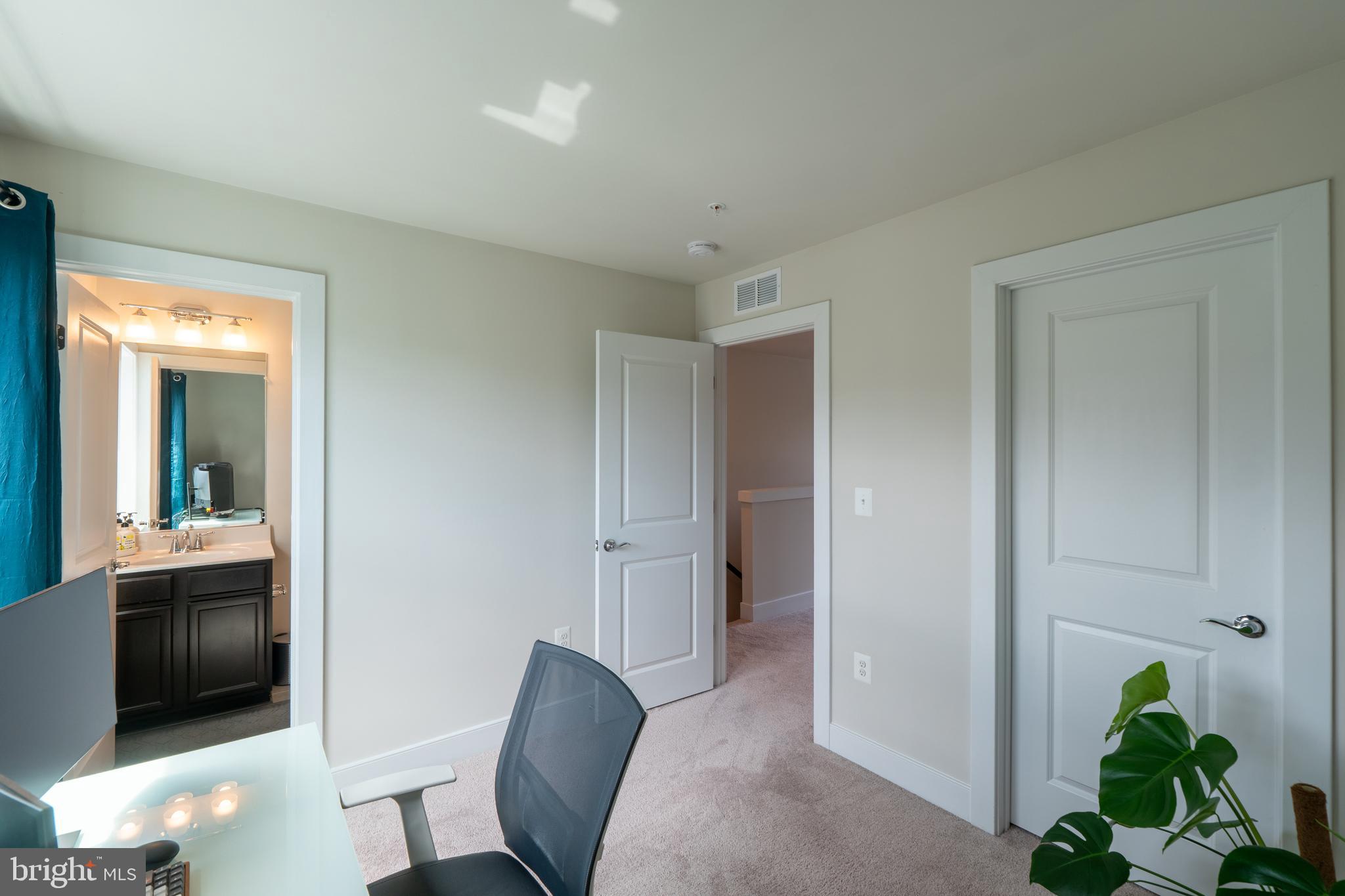 KING FARM IRVINGTON - Residential Lease