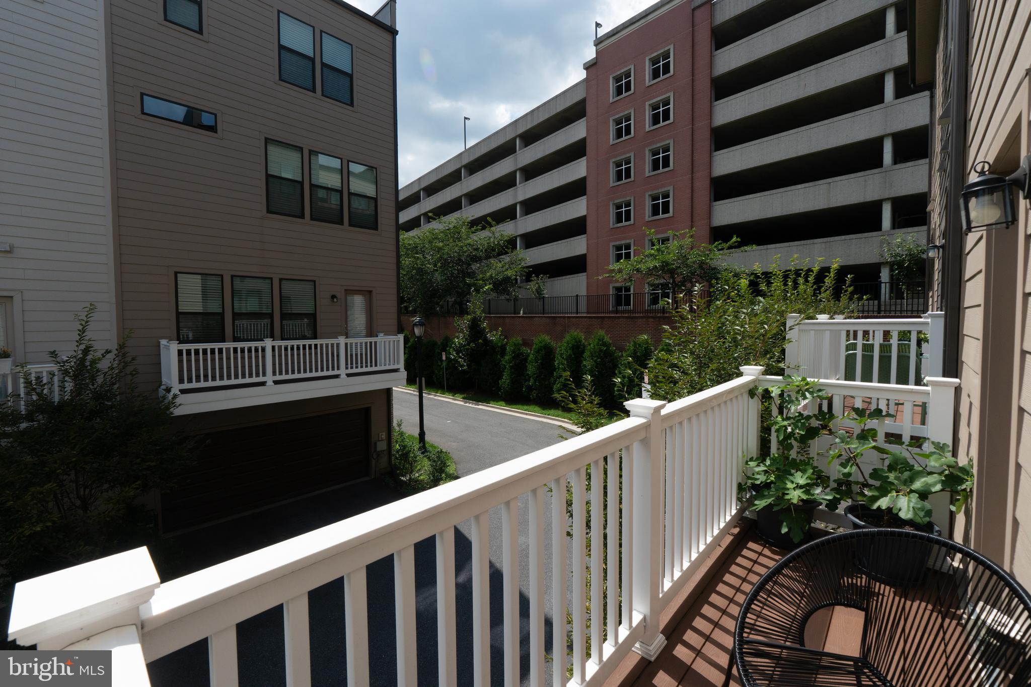 KING FARM IRVINGTON - Residential Lease