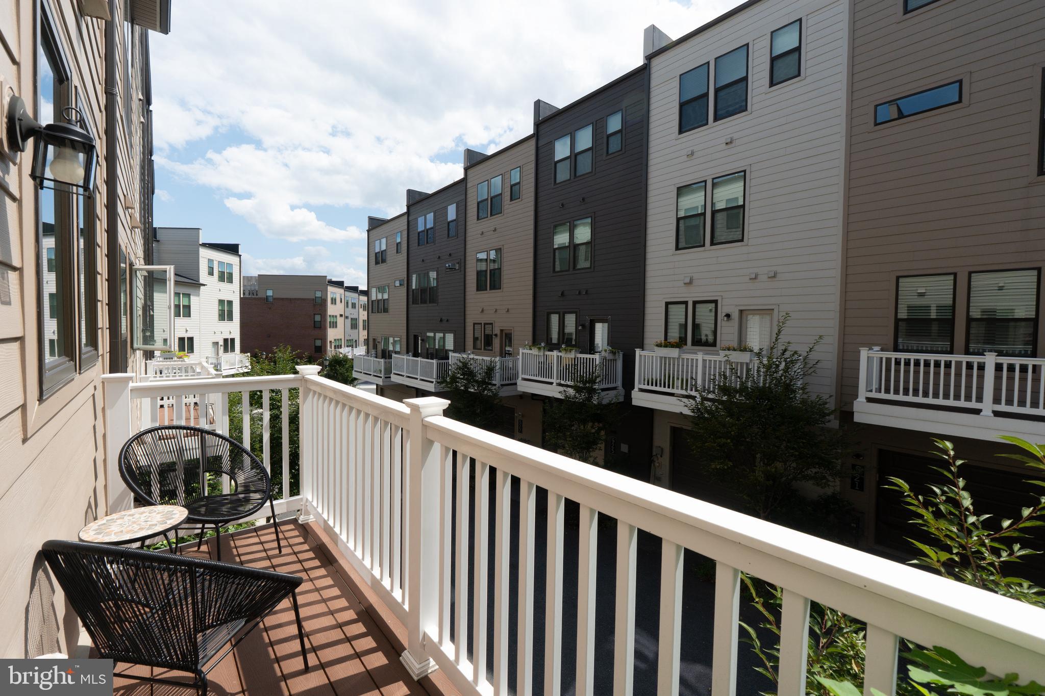 KING FARM IRVINGTON - Residential Lease