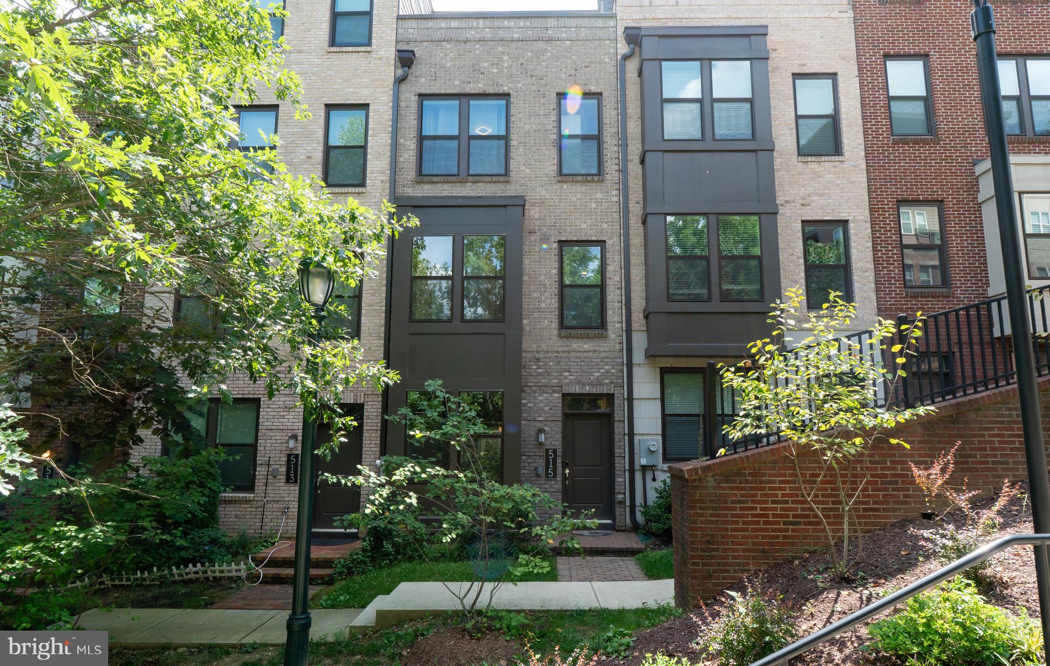 KING FARM IRVINGTON - Residential Lease