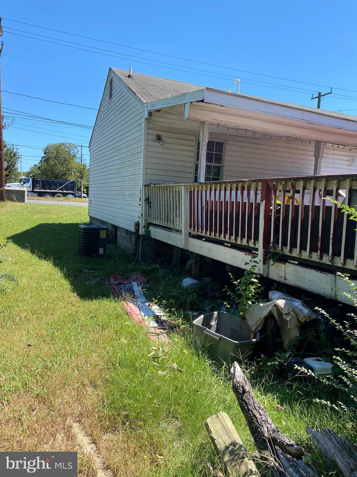 GRETTAS ADDN TO RIVERDAL - Residential