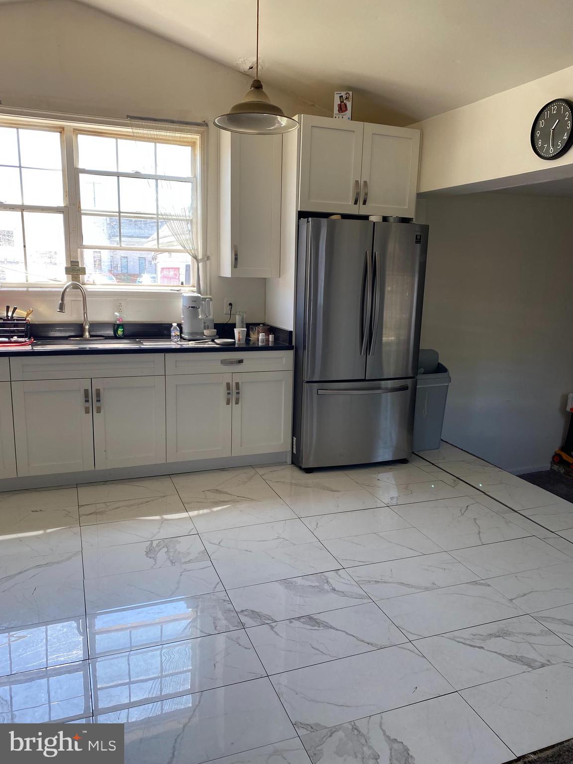GRETTAS ADDN TO RIVERDAL - Residential