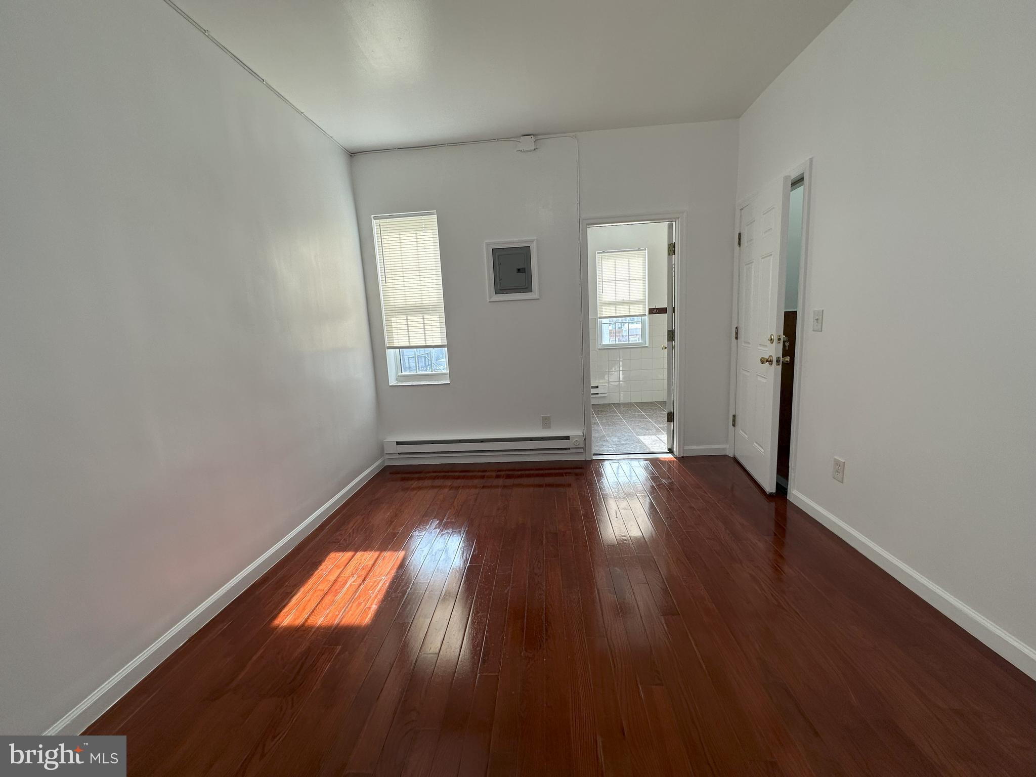 PHILADELPHIA (SOUTH) - Residential