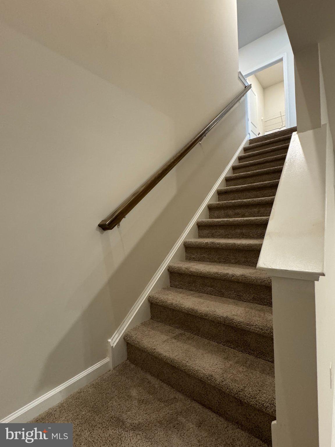 POTTSGROVE HUNT - Residential