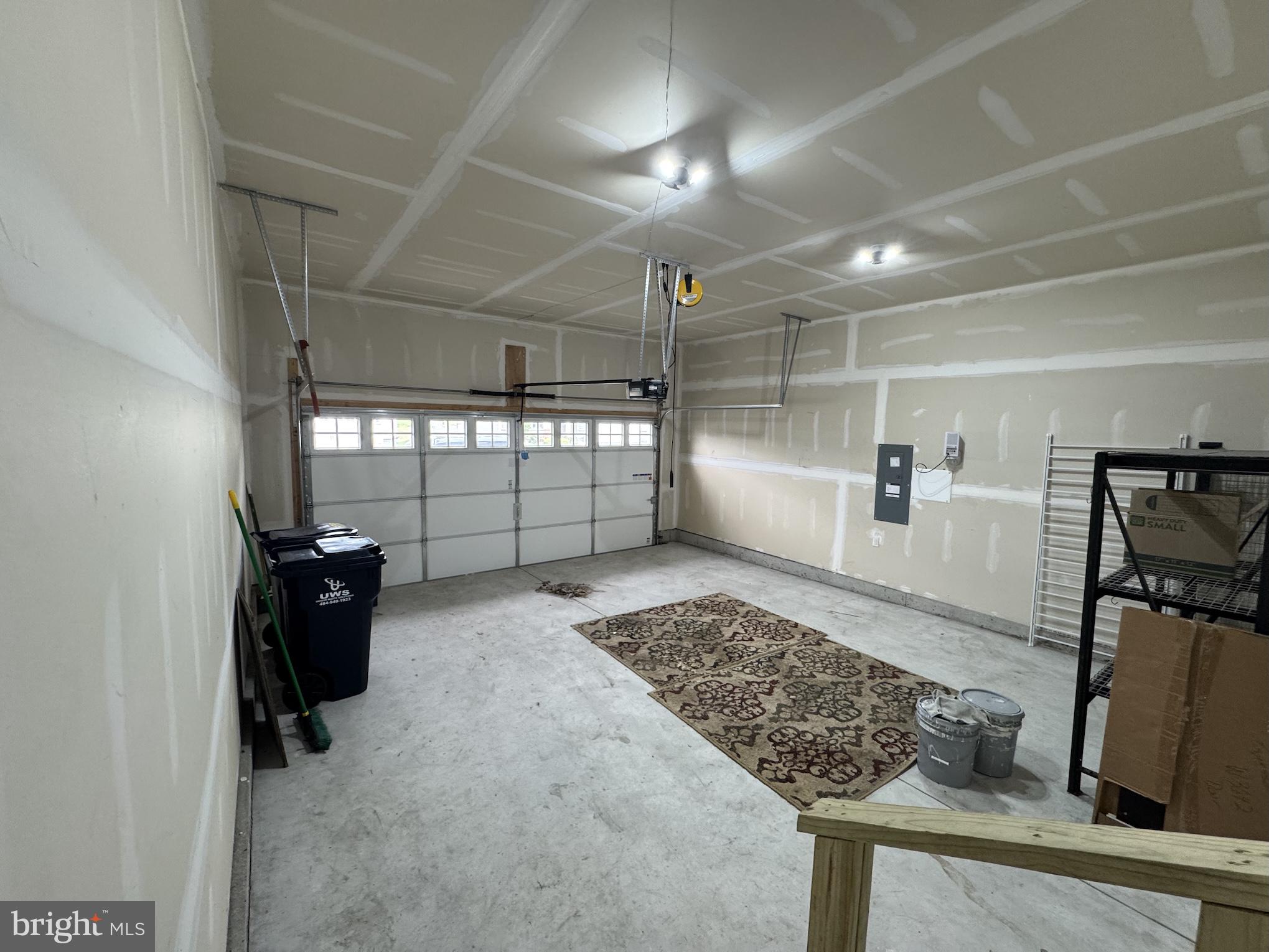 POTTSGROVE HUNT - Residential