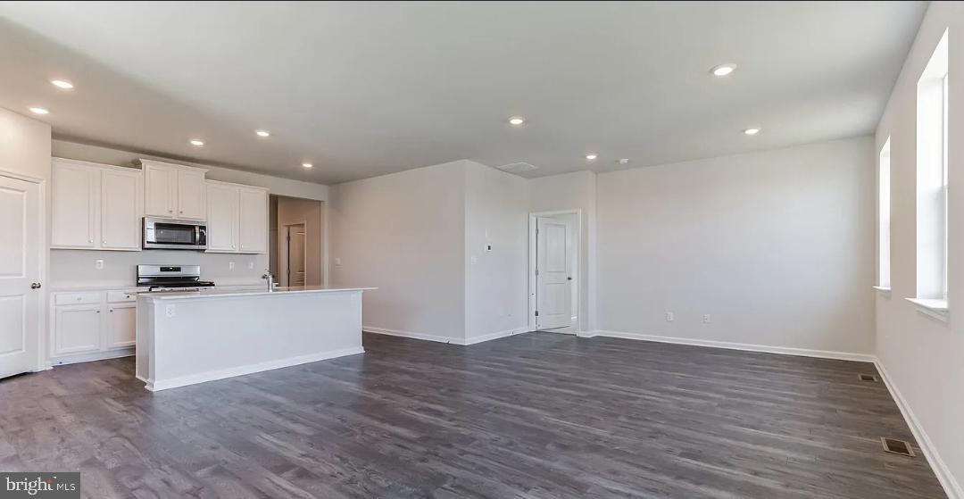 POTTSGROVE HUNT - Residential