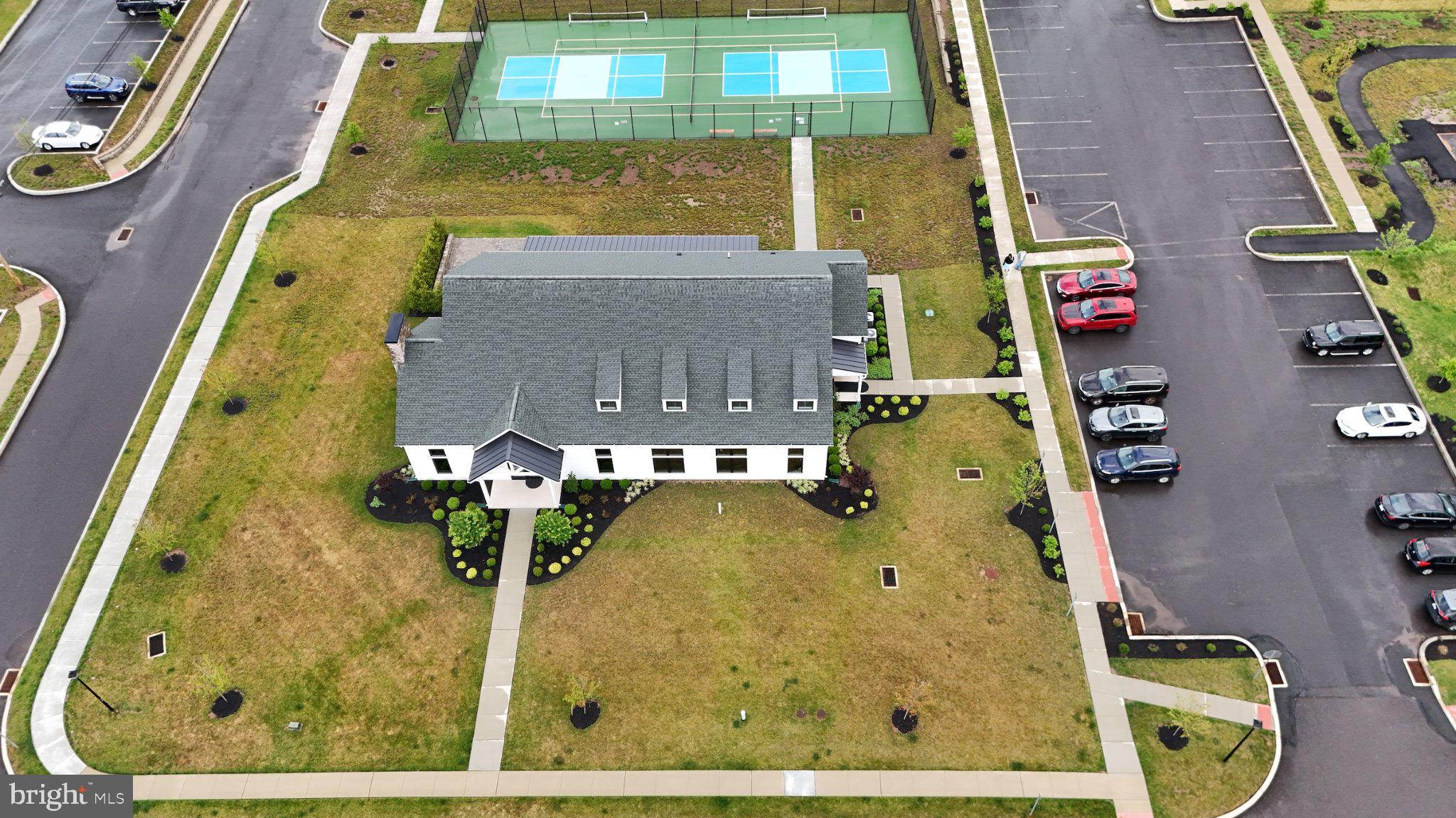 POTTSGROVE HUNT - Residential