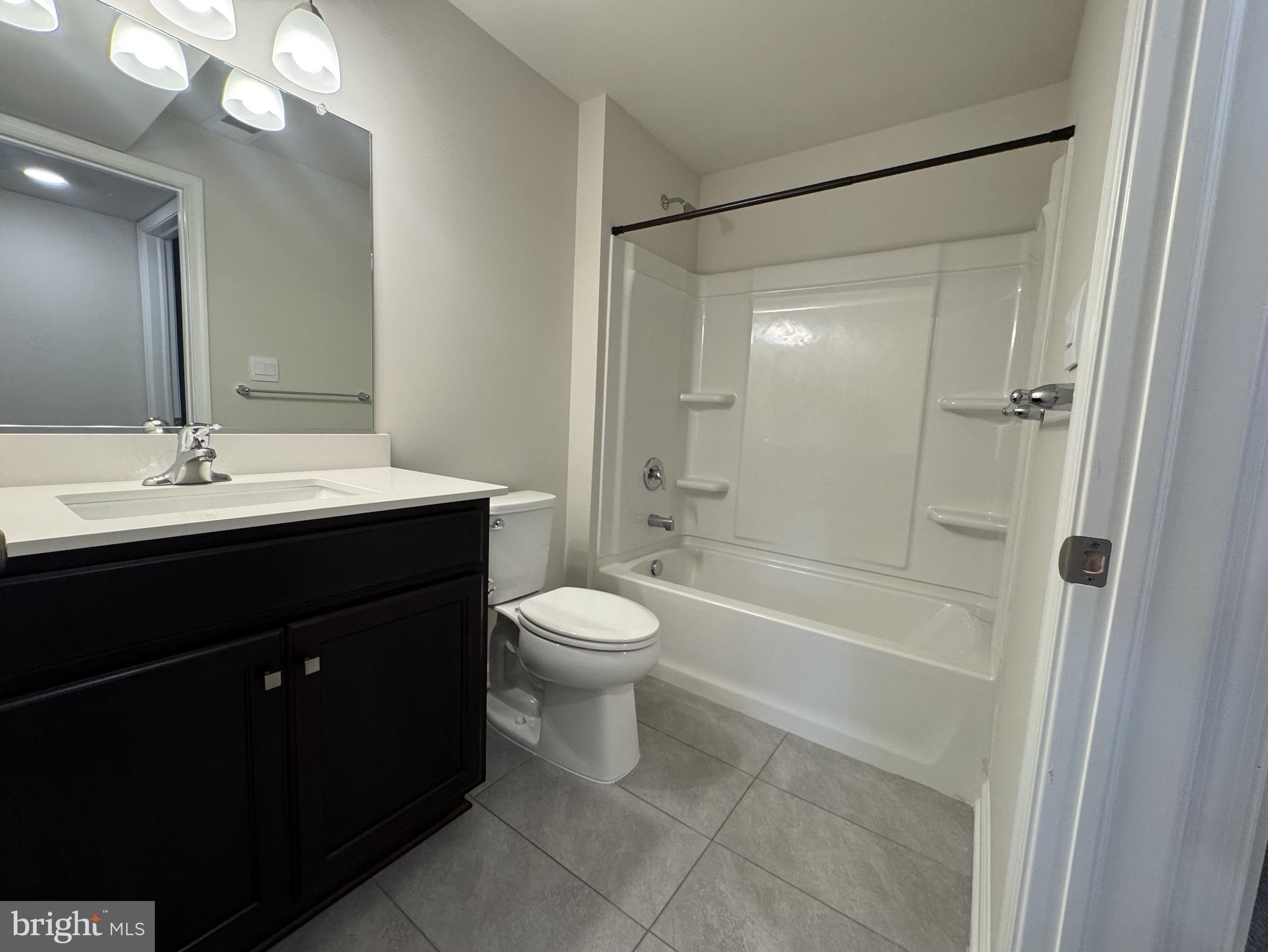 POTTSGROVE HUNT - Residential