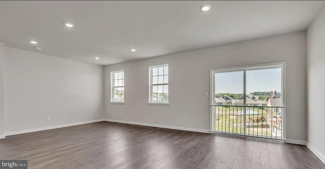 POTTSGROVE HUNT - Residential