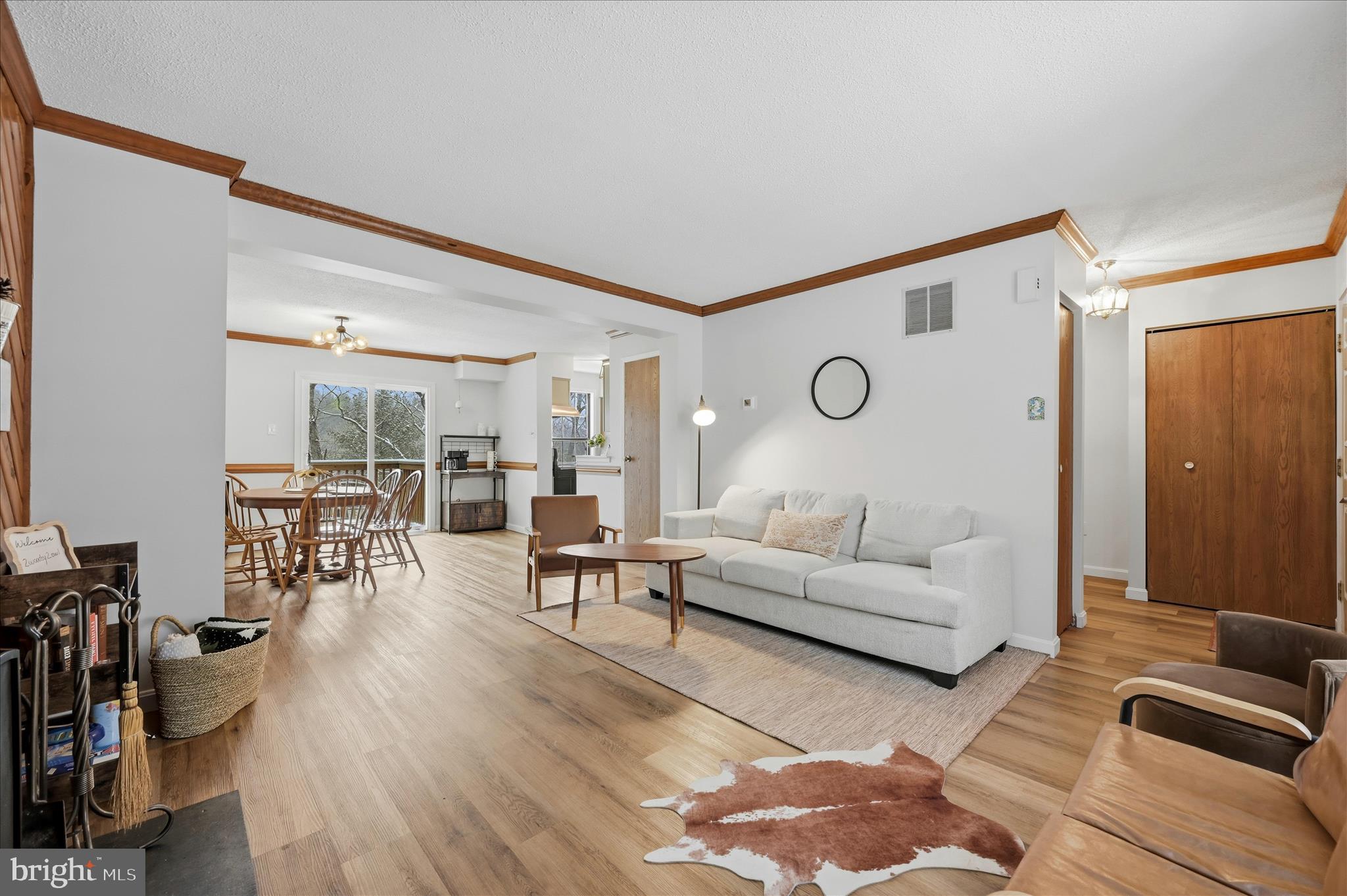LAKEVIEW - Residential