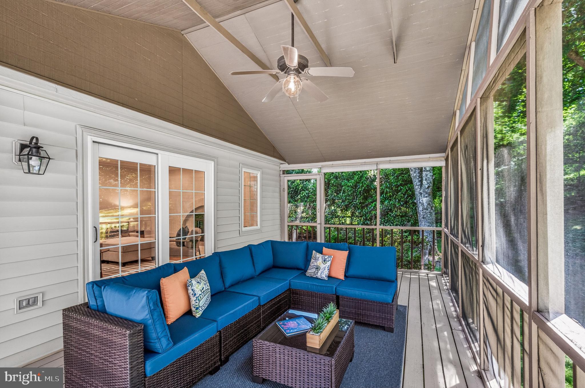 CLARKS CROSSING - Residential
