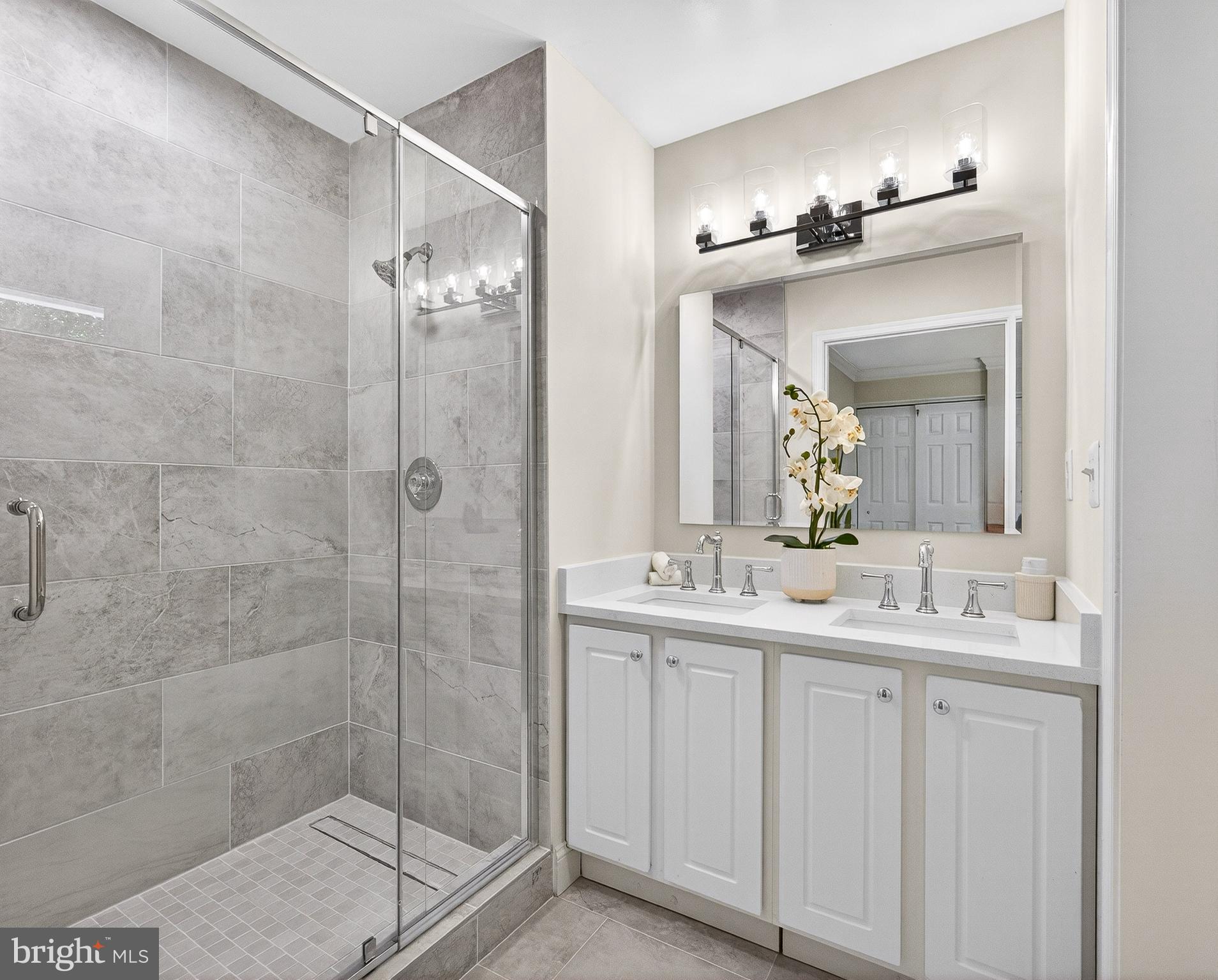 CLARKS CROSSING - Residential